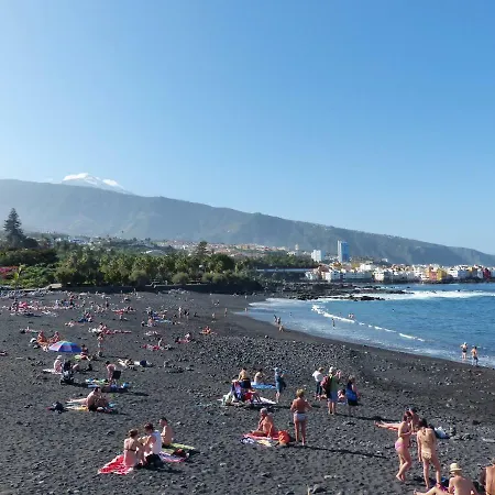 Penthouse Direkt Am لوس رياليخوس